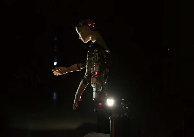 『Alter』 ／ 『Alter』制作チーム（代表：石黒 浩／池上 高志） ／ 第20回アート部門優秀賞