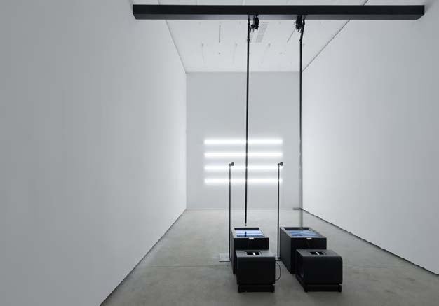 『crt mgn』 ／ Carsten NICOLAI ／ 第17回アート部門大賞 （ダイジェスト映像での展示となります。）