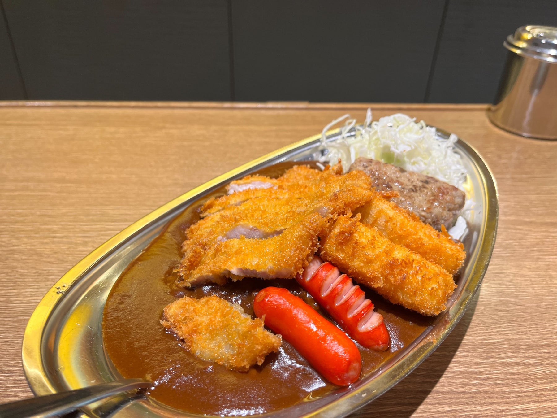 アルバ名物 満塁ホームランカレー