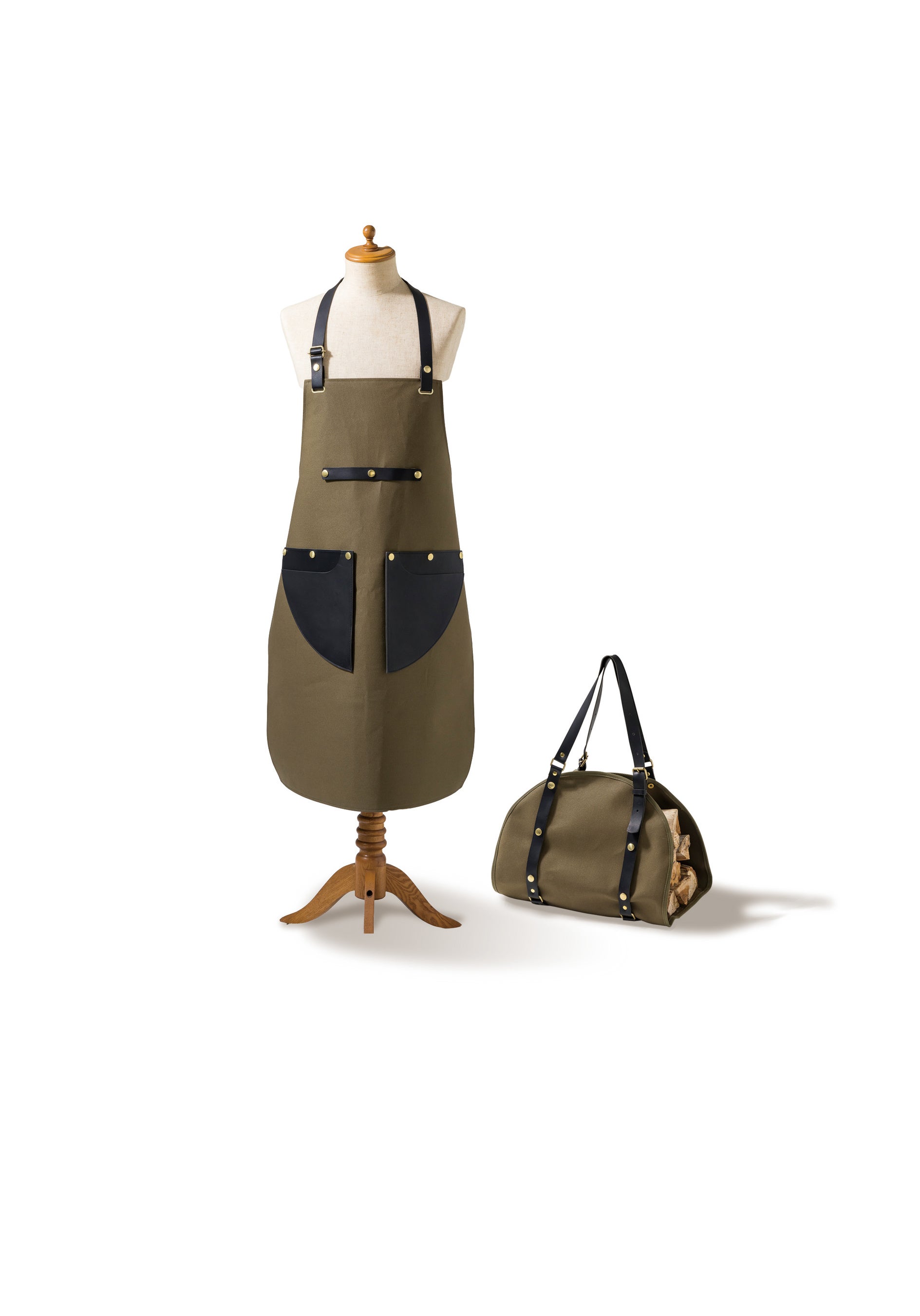 アウトドア用のエプロン、薪バッグ