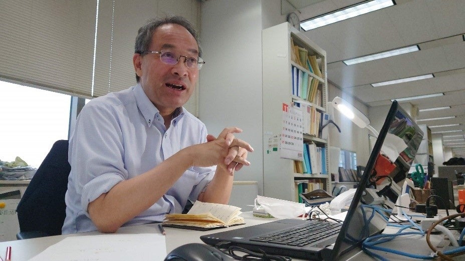 神戸新聞編集局経済部長　加藤正文