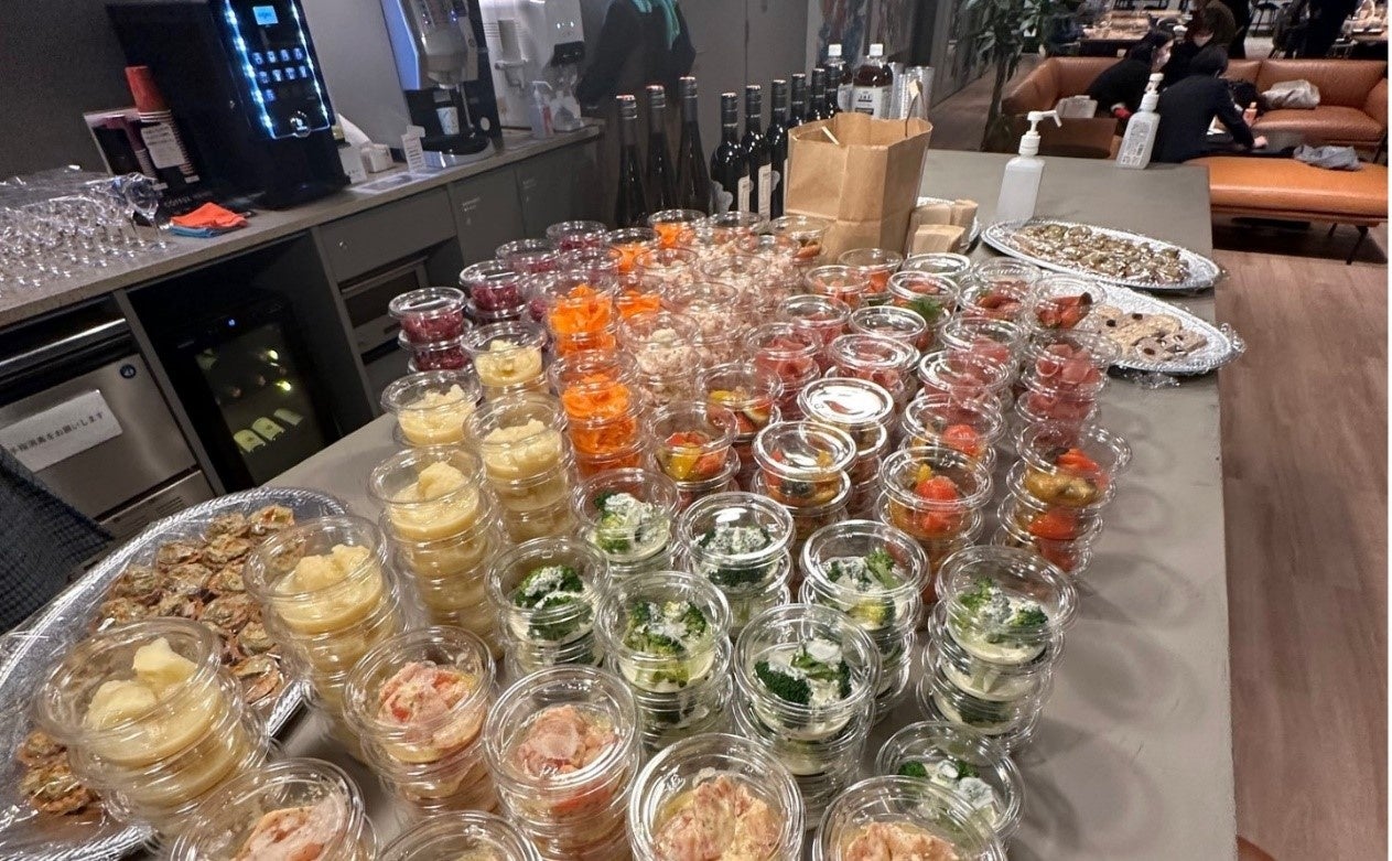 （ケータリングの写真はいずれもイメージです）