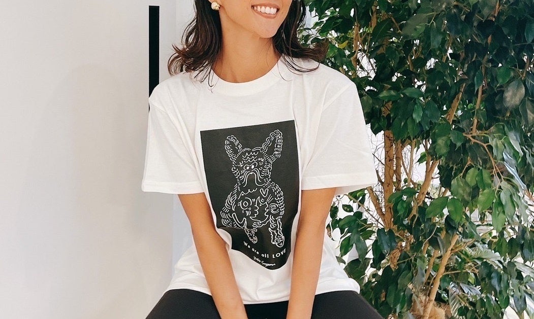 人気ヨガスタジオIGNITE YOGAが保護犬支援のためのTシャツ第２弾を10月