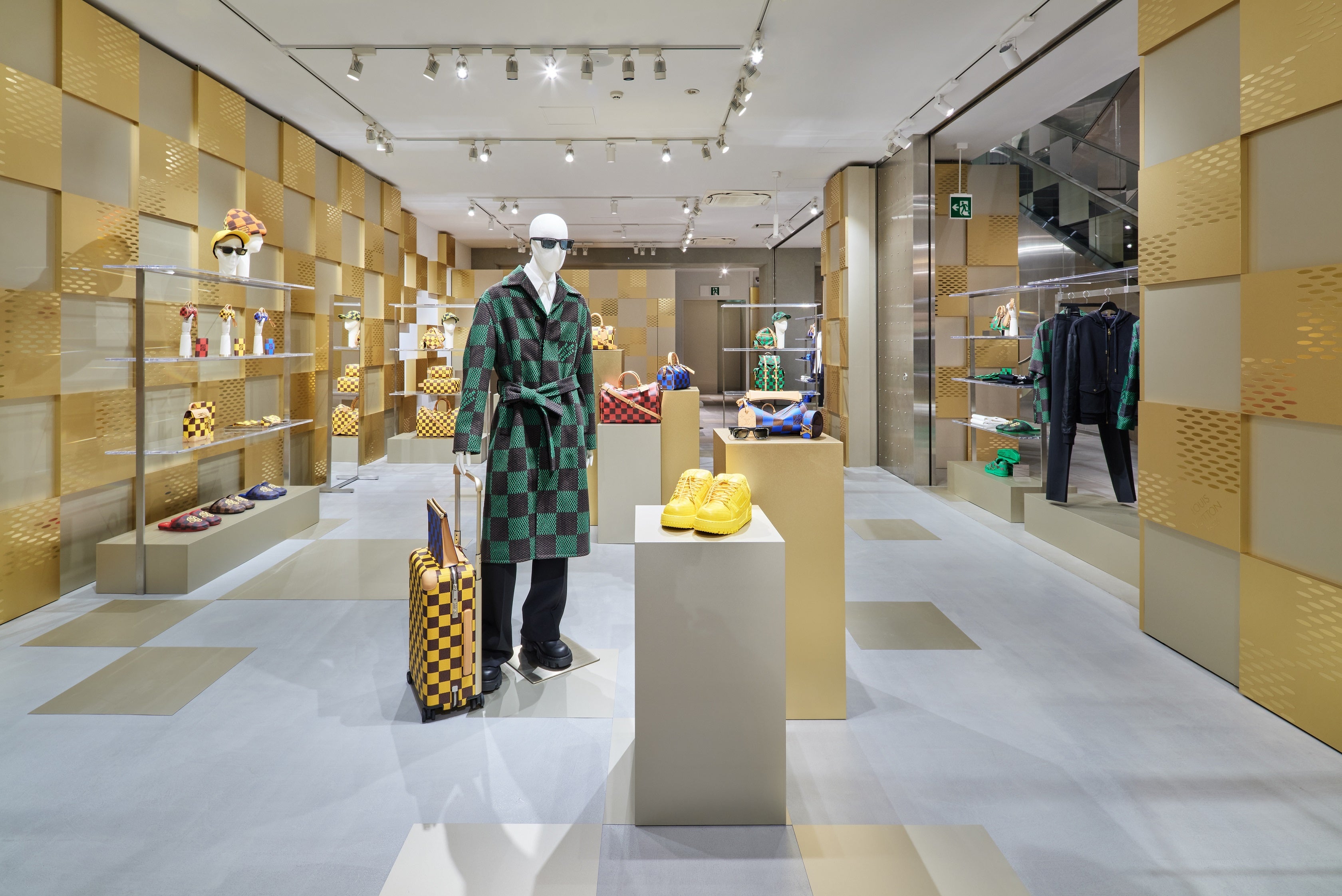 内観 5  © LOUIS VUITTON