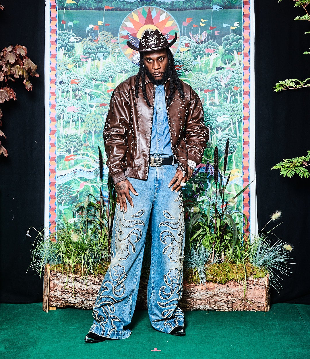 ルイ·ヴィトン】バーナ·ボーイ、グラストンベリー·フェスティバル2024