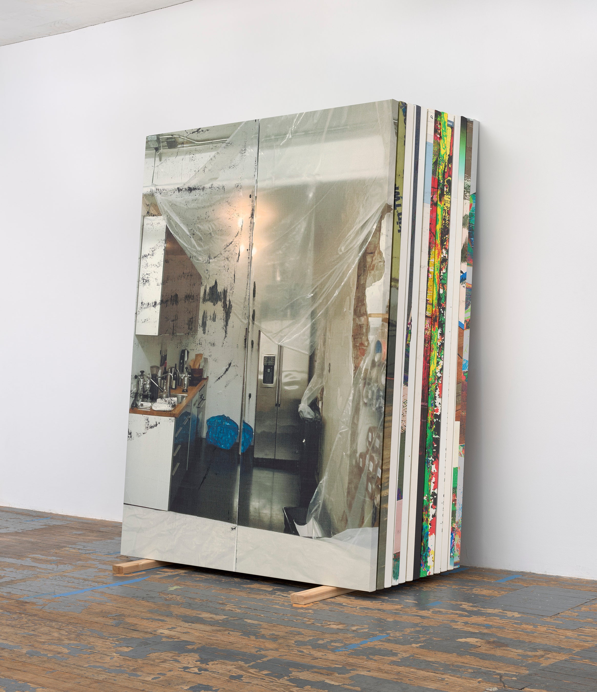 Wade Guyton, Untitled (2022). © Wade Guyton. Courtesy Matthew Marks Gallery