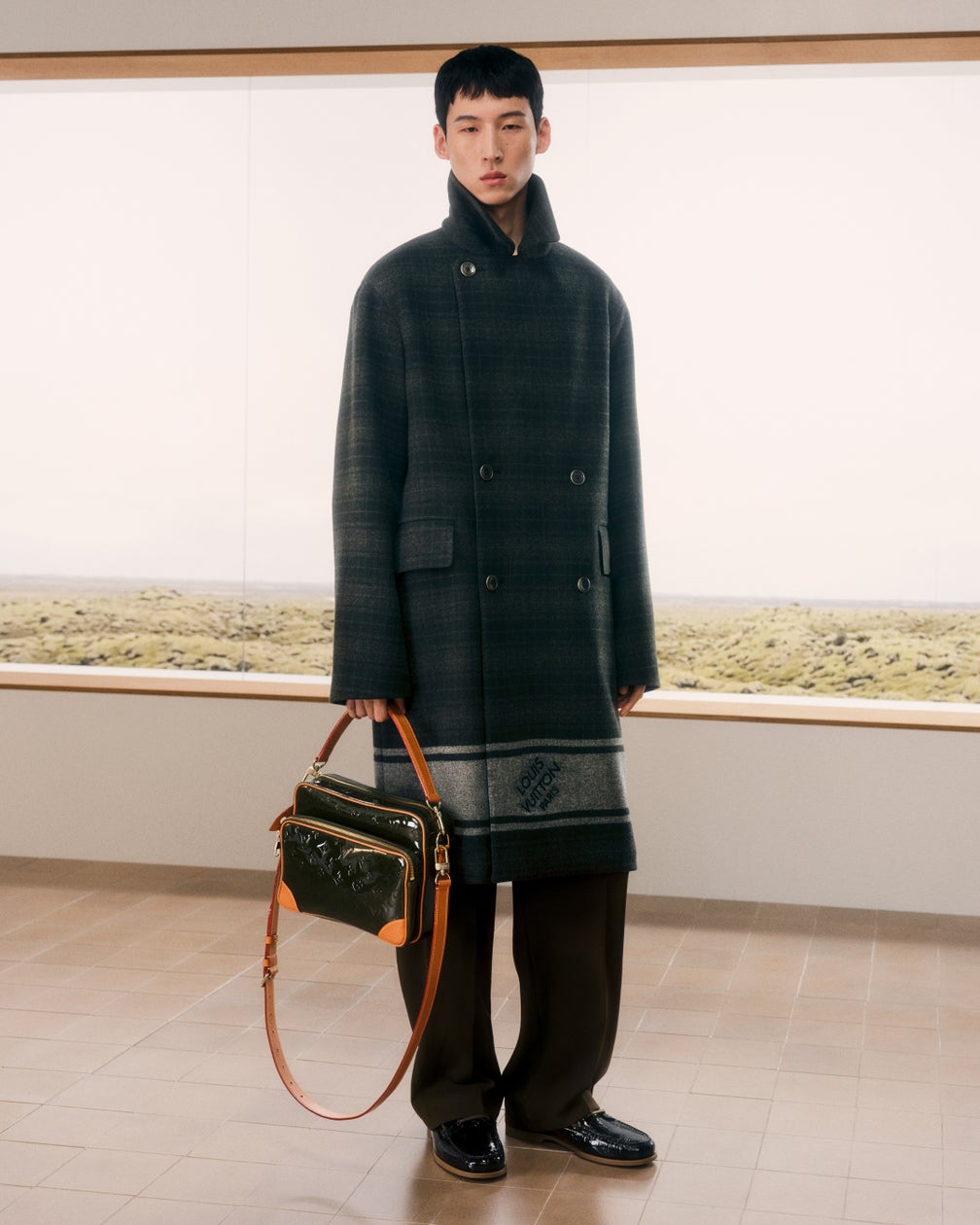 ルイ・ヴィトン、2026年秋冬メンズコレクション「LV FALL」のルックビジュアルを公開