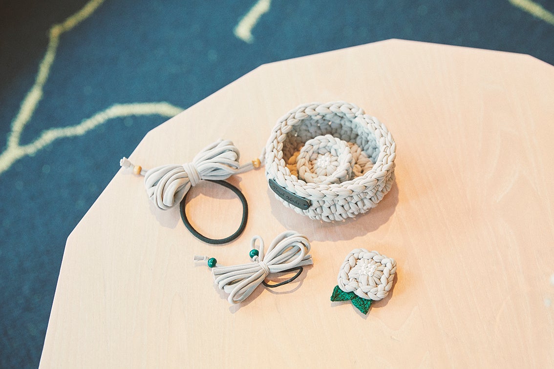 ヘアゴム・ブローチ・小物入れ