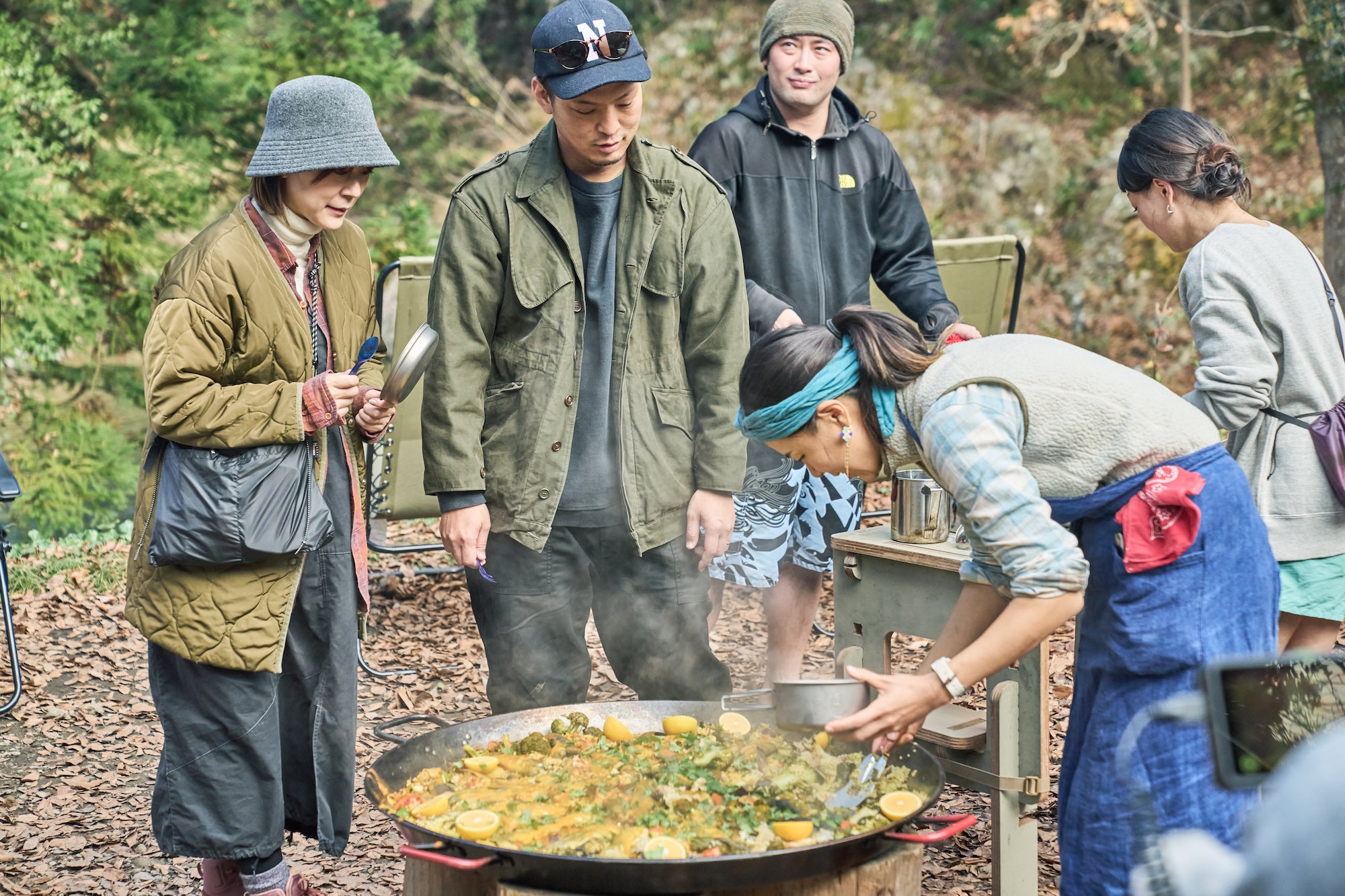秋川と地域のめぐみがたっぷり入ったパエリア