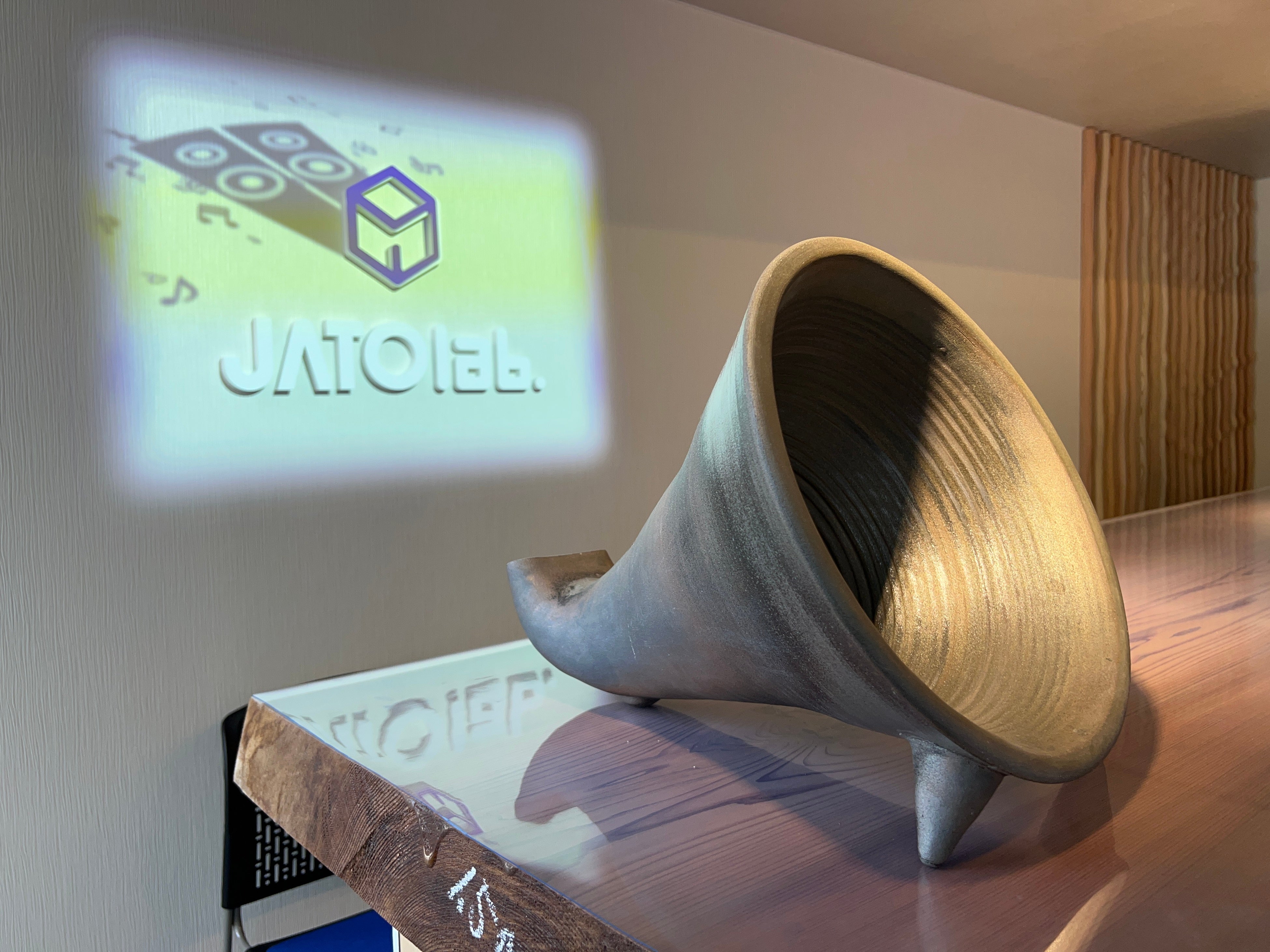 ロゴマッピング展示