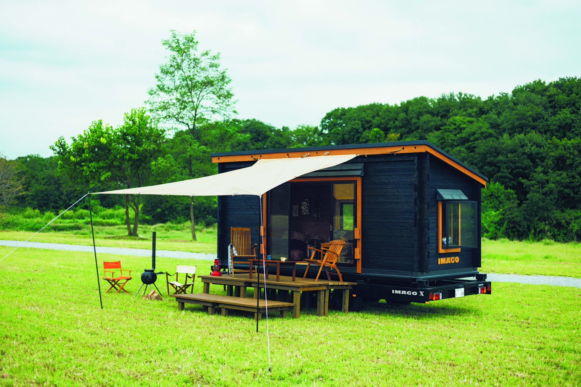 ログハウスのbess ムラサキスポーツのコラボレーション 走るログ 小屋 imago ムラサキスポーツ特別仕様車が登場 株式会社アールシーコアのプレスリリース ログハウスのbess ムラサキスポーツのコラボレーション 走るログ 小屋 imago ムラサキスポーツ特別仕様車が登場 株式会社アールシーコアのプレスリリース