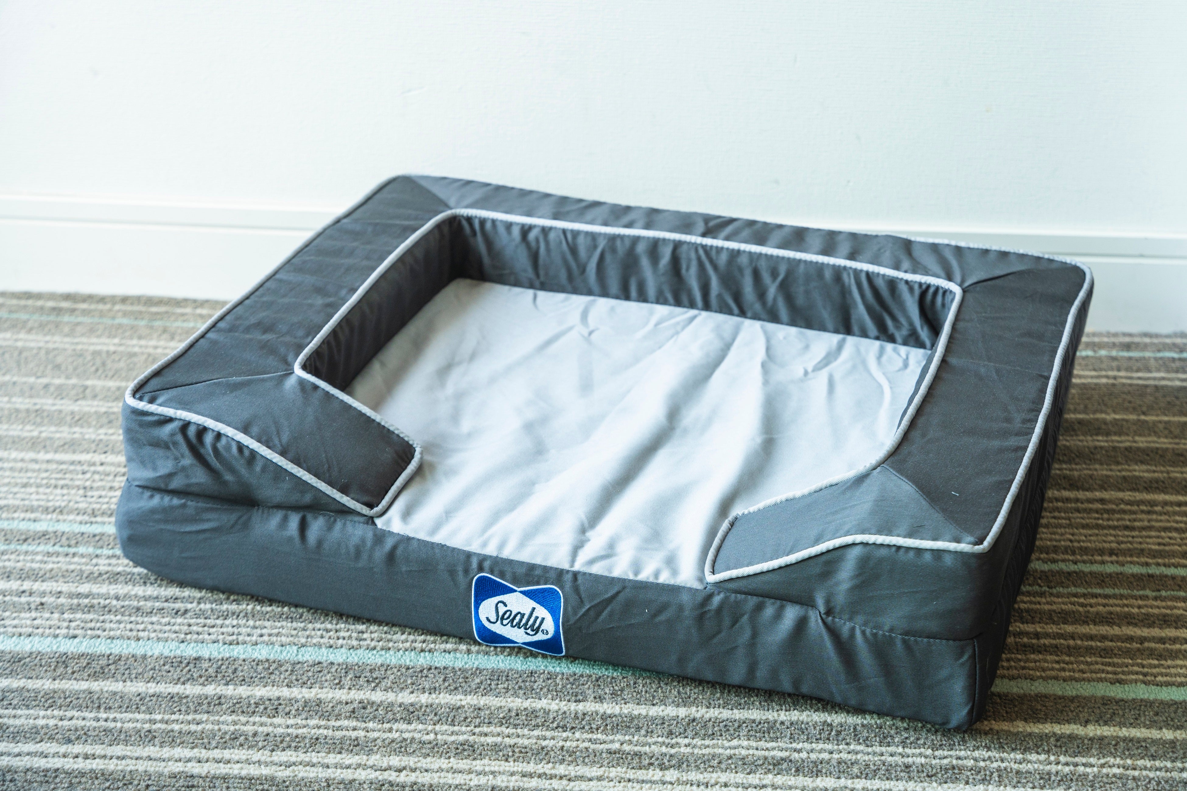 「シーリー　ドッグベッド」   