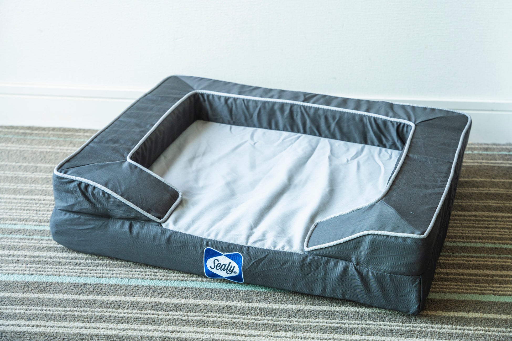 「シーリー ドッグベッド」