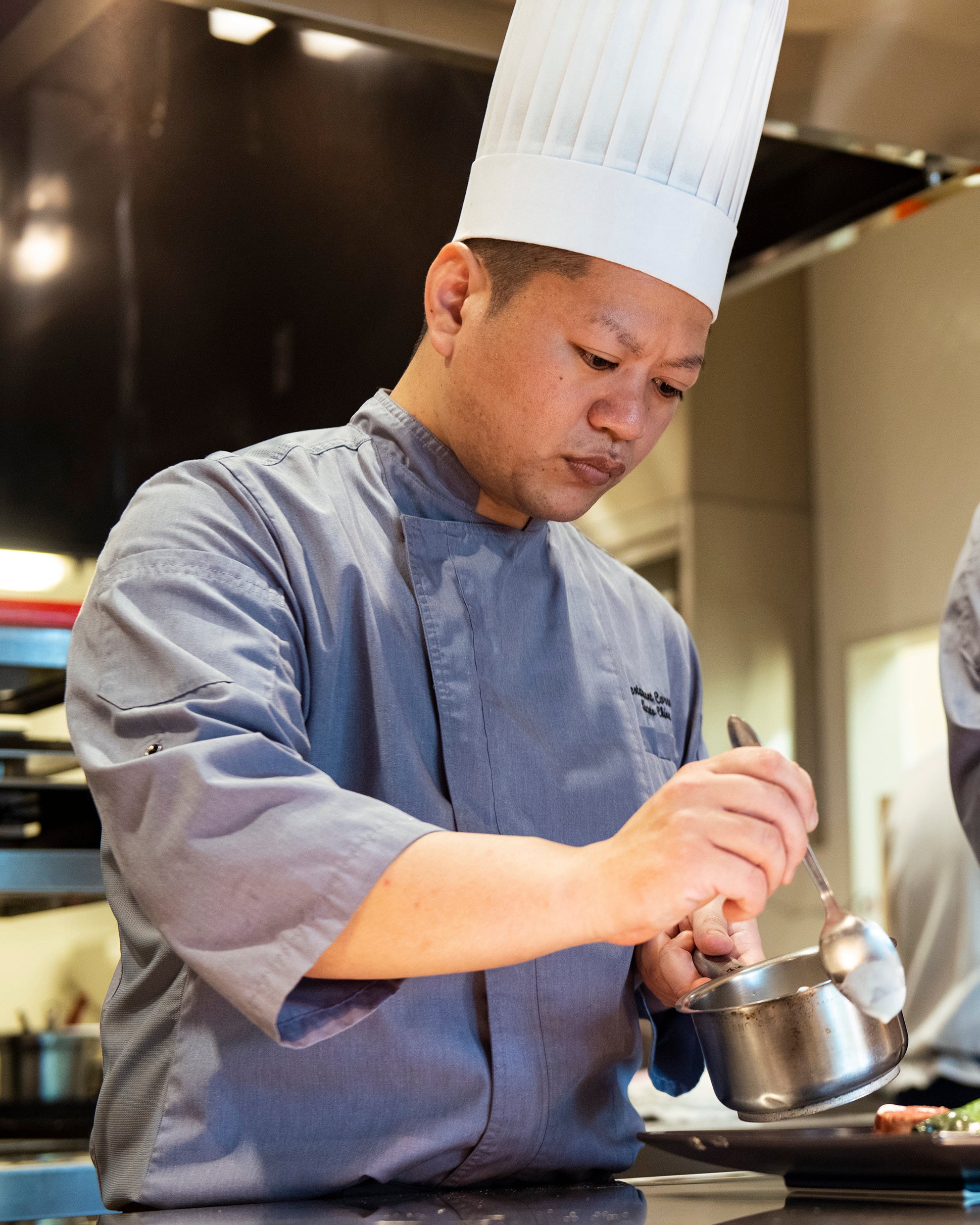 イタリアンレストランコレンテ料理長知名一斗