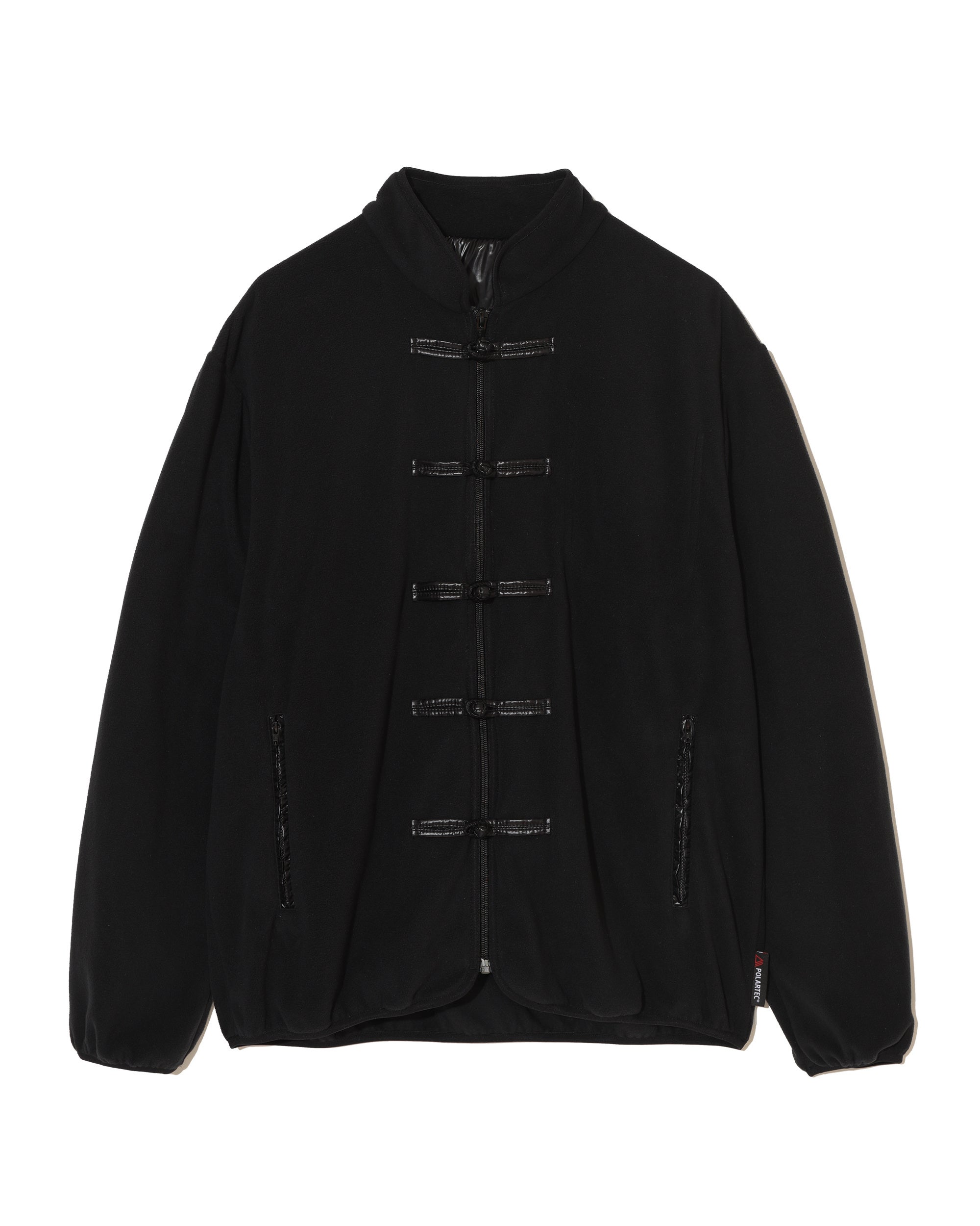 コンセプトストア「V.A.」にて「UNDERCOVER」のカプセルコレクションを