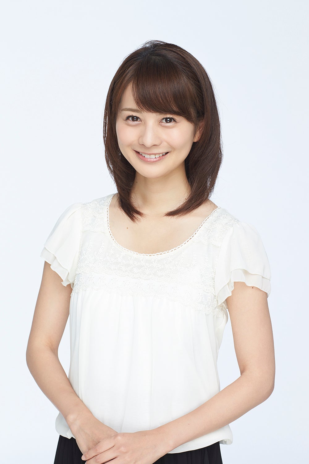 一番かわいい女子アナランキング 2位の高見アナがモデルデビュー ロペピクニックの新作デニムをはいて 旦那さんとのピクニックデートを計画中 株式会社ジュンのプレスリリース