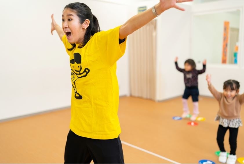 講師が丁寧にレッスン。初めての方も安心です