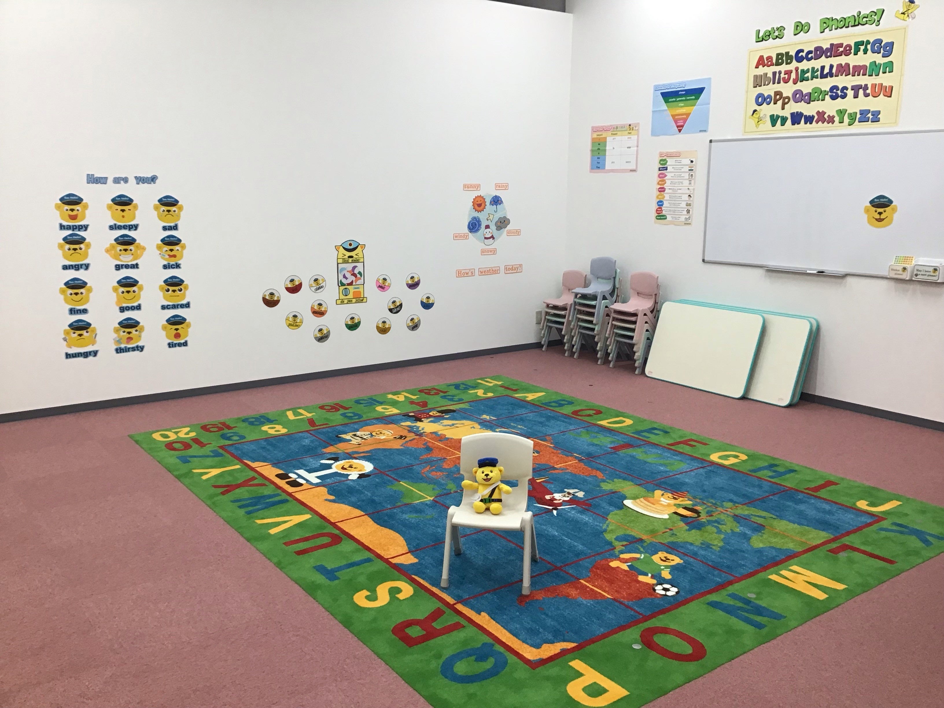 皆様のお越しをお待ちしております。