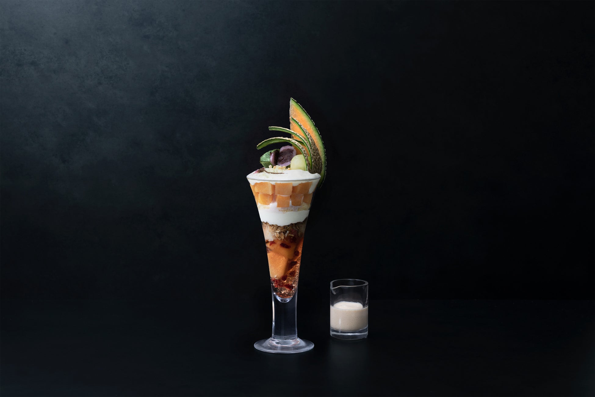 ●さくらとメロンのパフェ (2,600円)