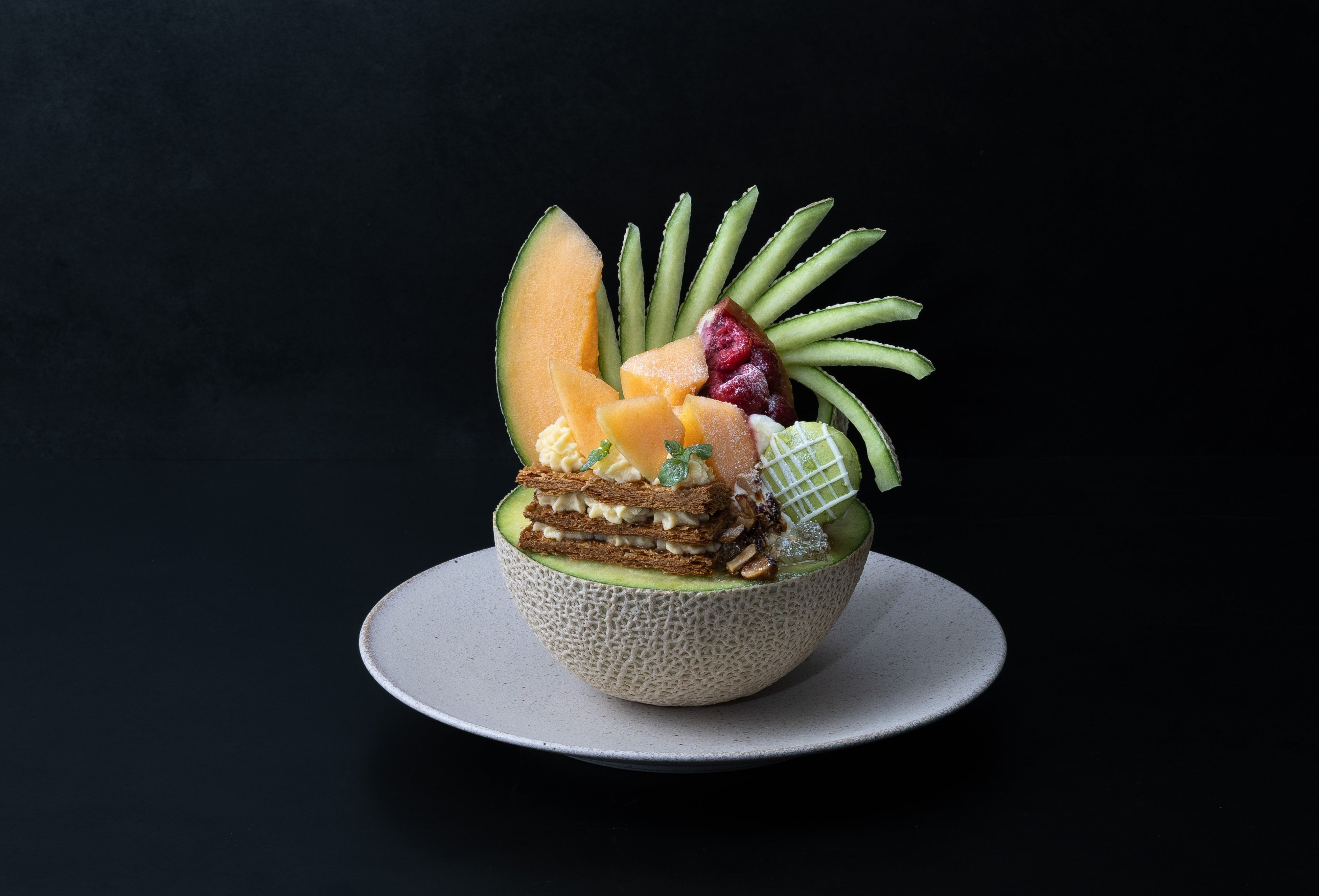 果房 メロンとロマン 「まるごとメロンのスペシャルパフェ」