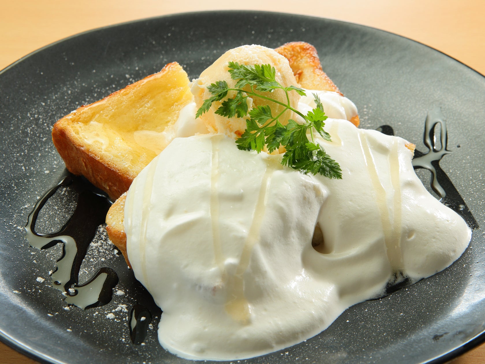 【試食会のご案内】トースト専門店「もりのトースト屋さん」が12/8オープン!トーストメニューを主軸にした「盛り」のテーマと、自然のぬくもりを感じる「森」をテーマにした、温かく居心地の良いお店です。