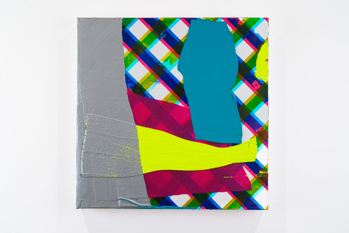 “outline（check#122)” , 2022,H455×W455×D55㎜, acrylic,pigment,spray,medium,panel