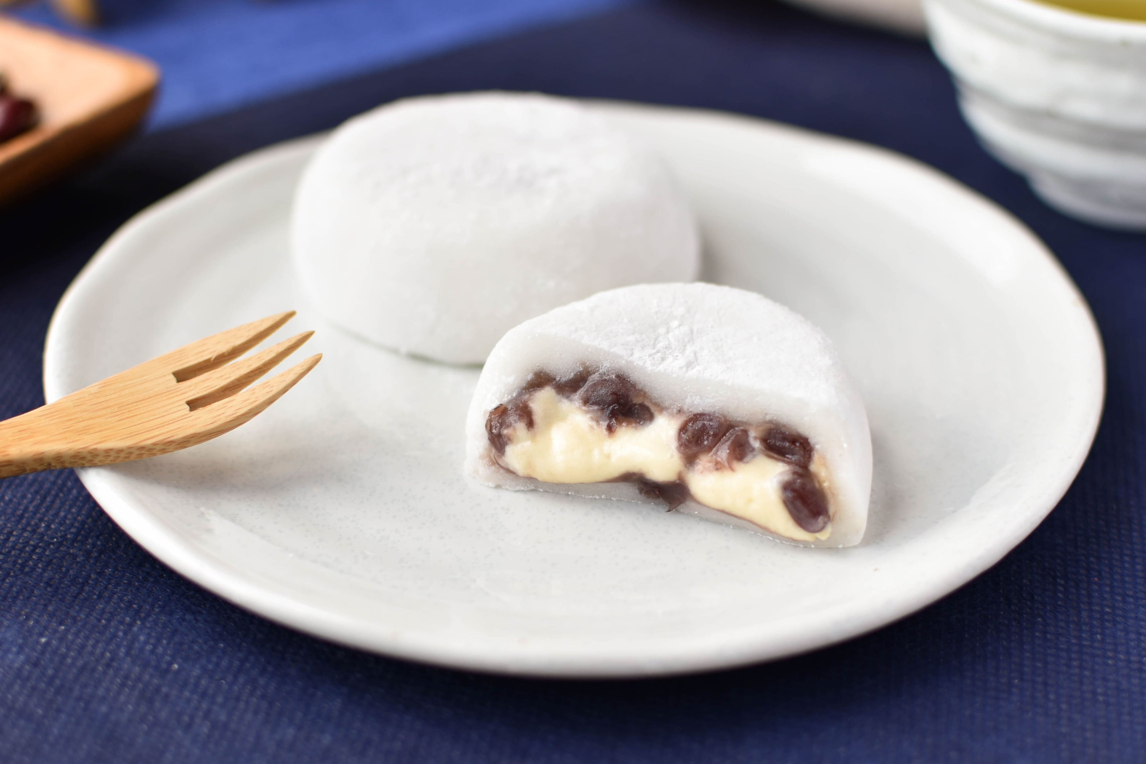 「とろけるくりーむ大福 つぶあんカスタード」（イメージ）