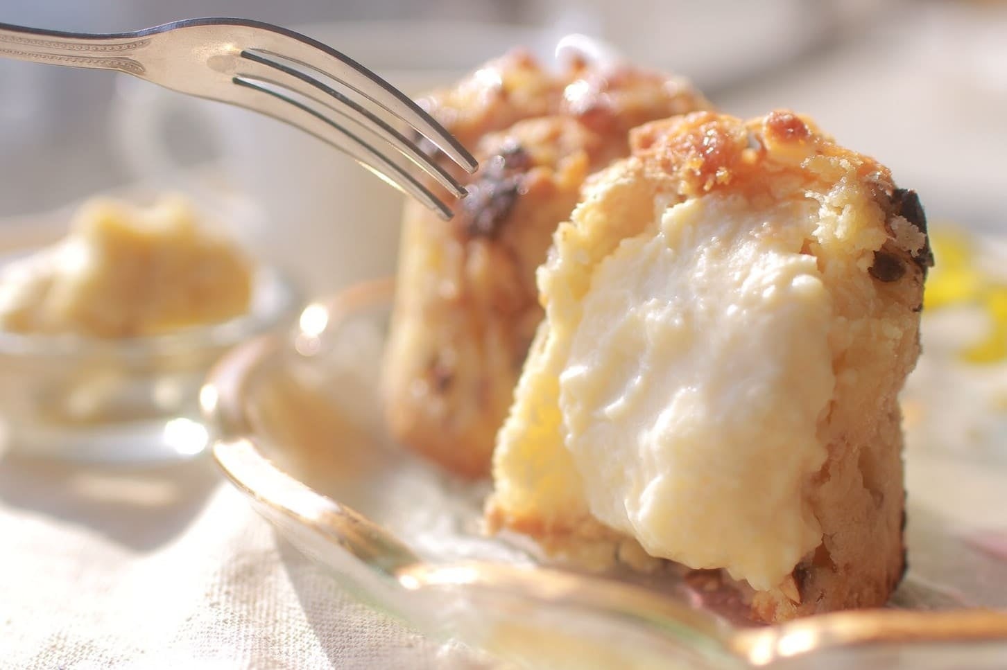 「シンガポールマフィン カスタード」（イメージ）