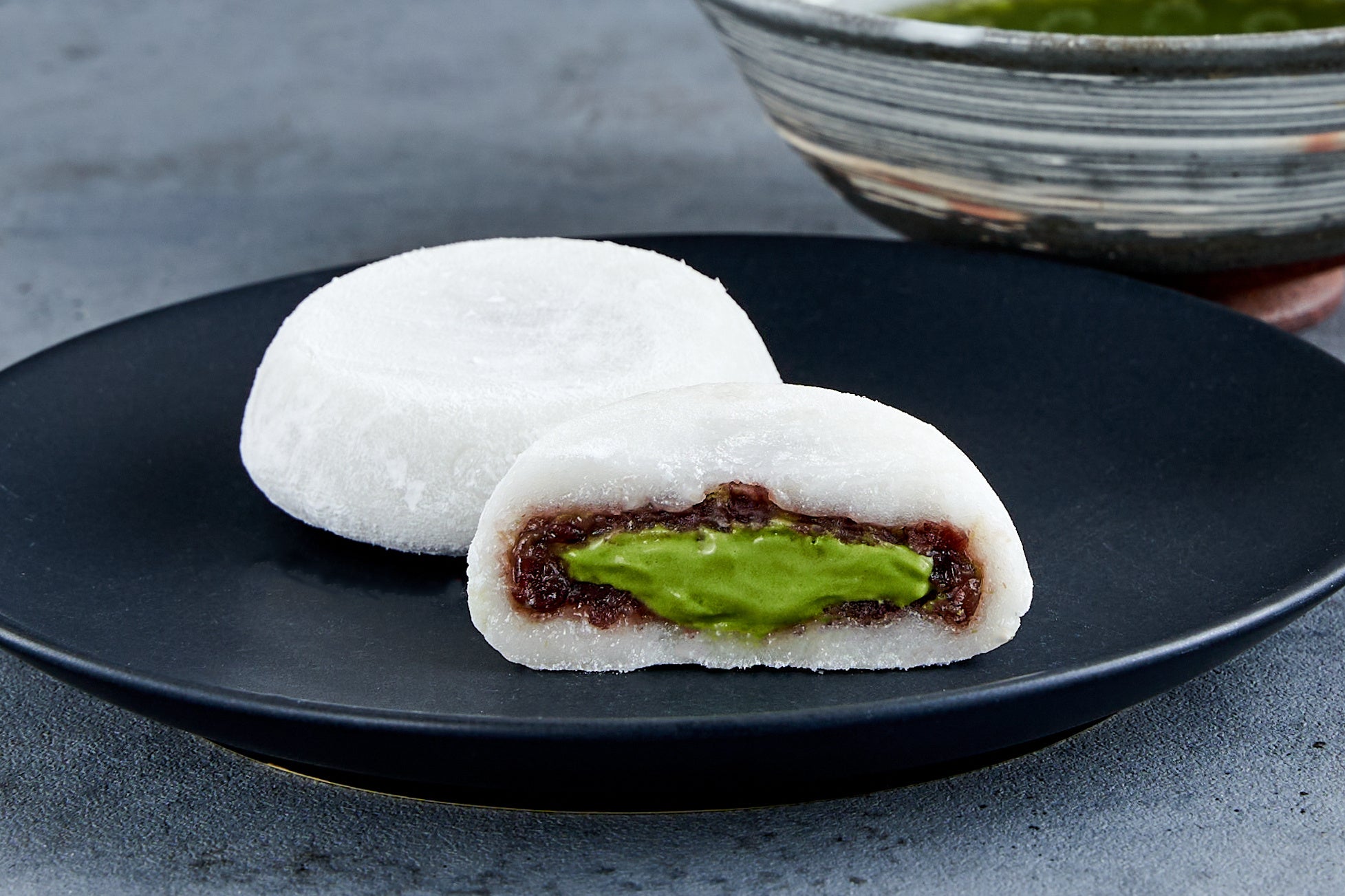 「とろけるくりーむ大福 つぶあん抹茶」（イメージ）