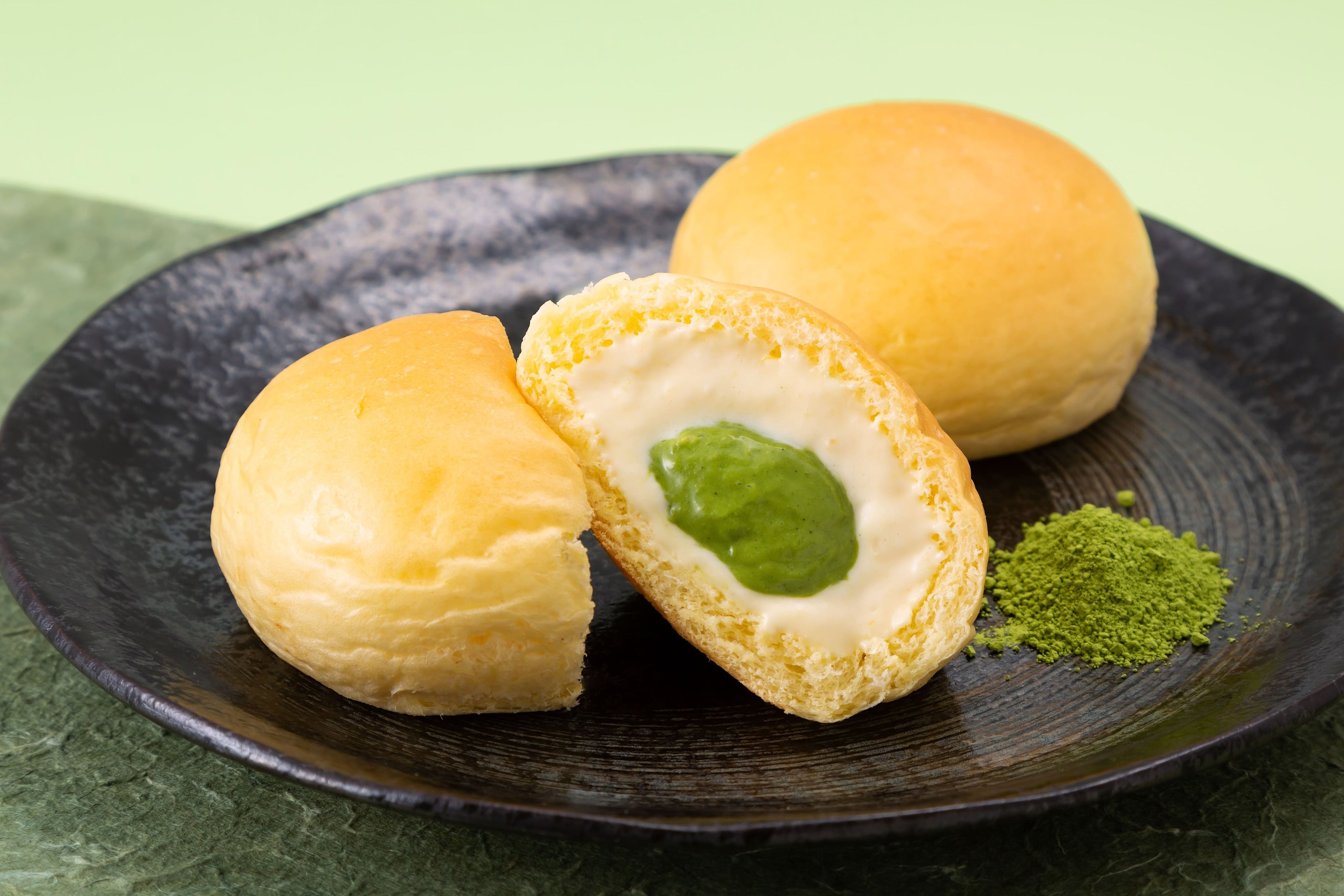 「くりーむパン 抹茶」（イメージ）