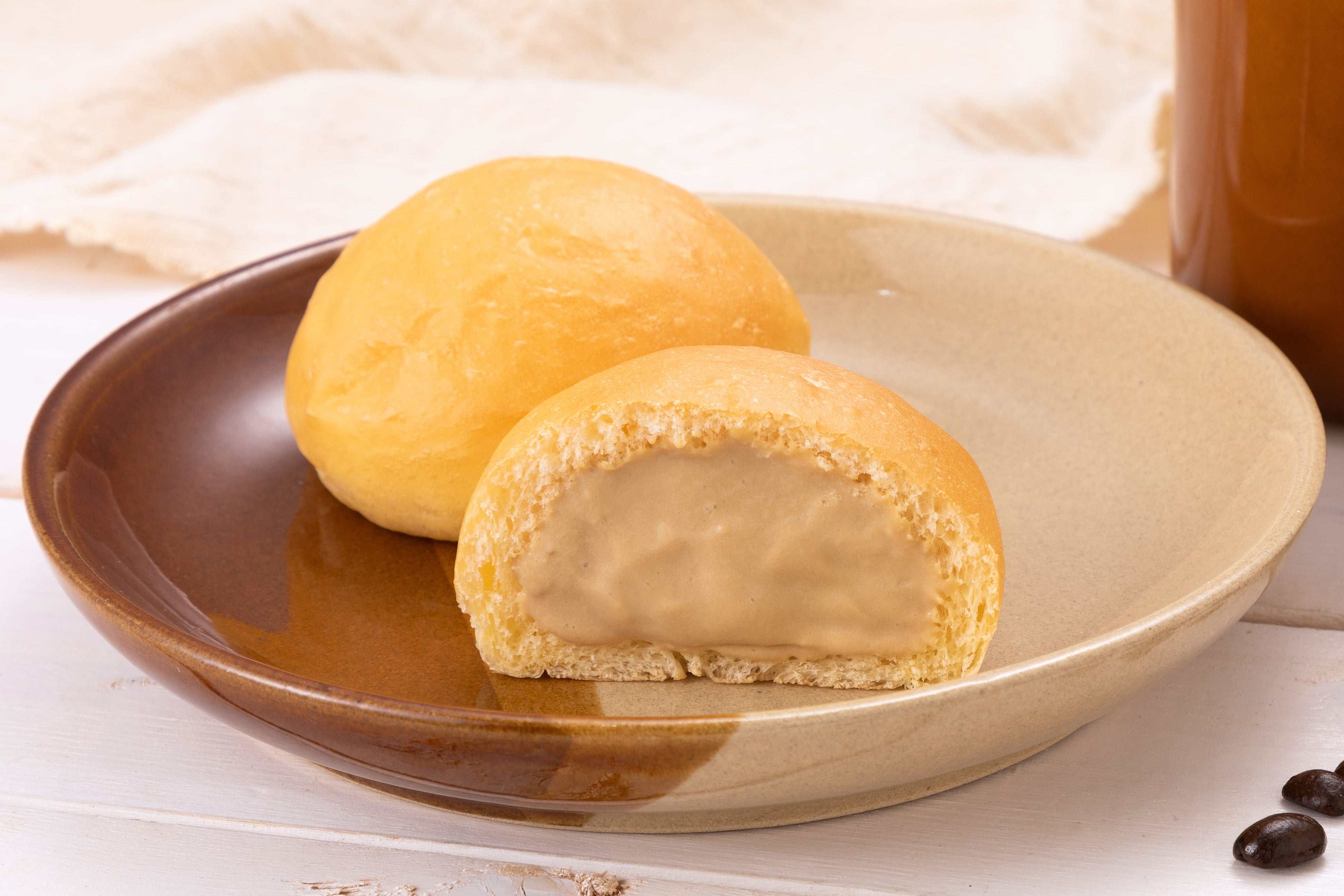 「くりーむパン コーヒー牛乳」（イメージ）