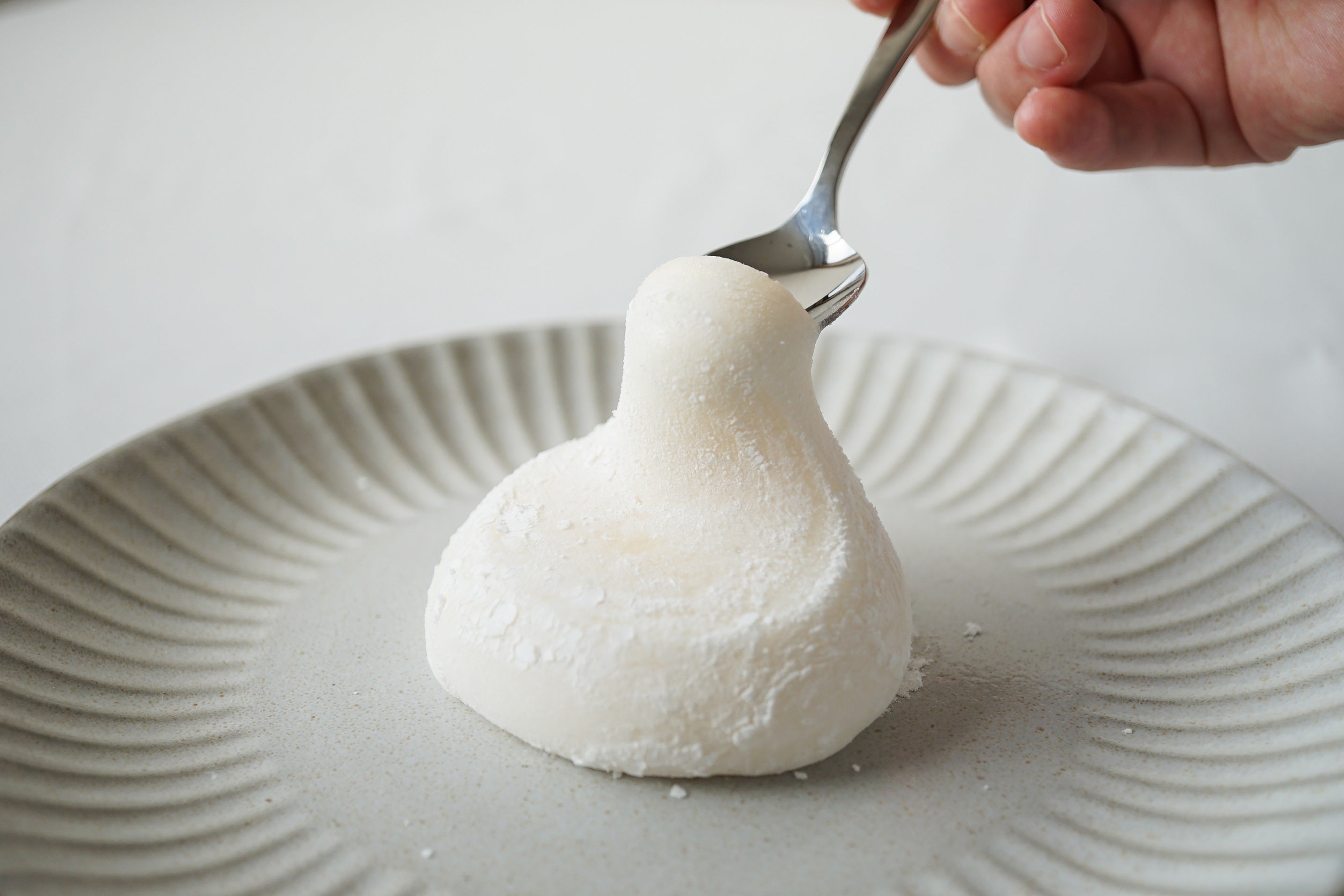 とろけるくりーむ大福（イメージ）