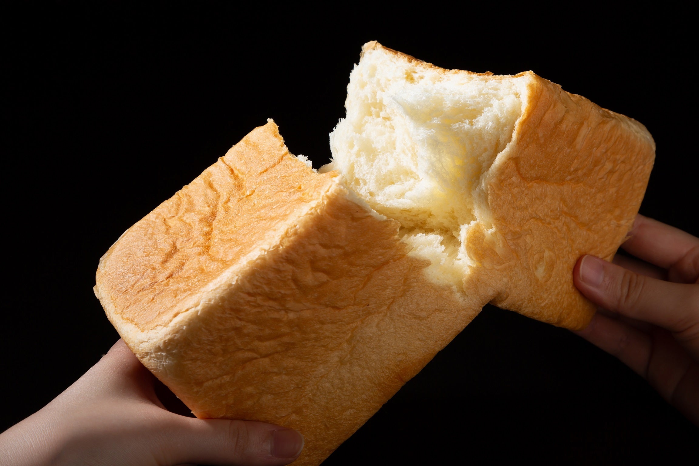 「八天堂×八海山 あまさけ食パン」（イメージ）