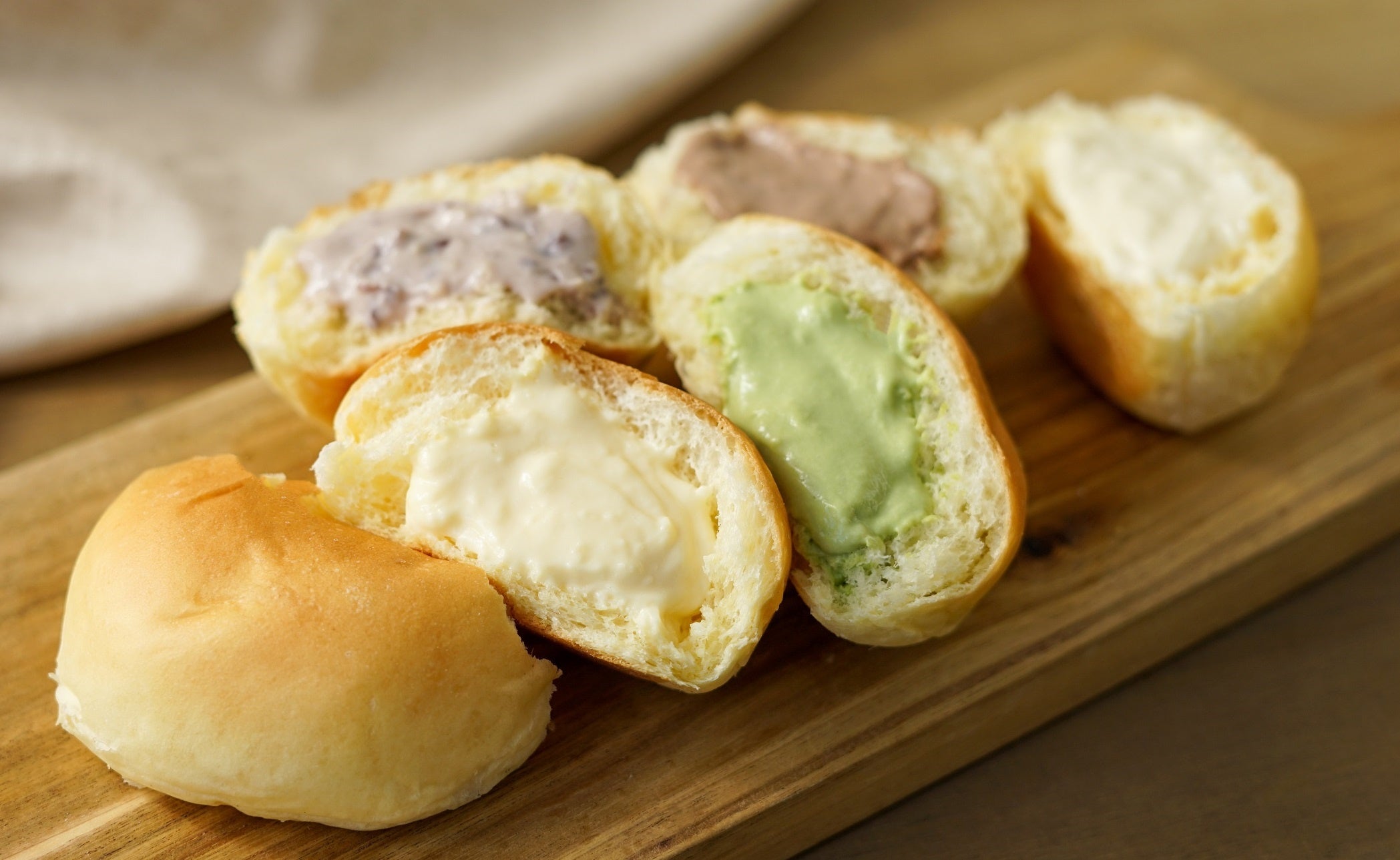 「くりーむパン」（イメージ）