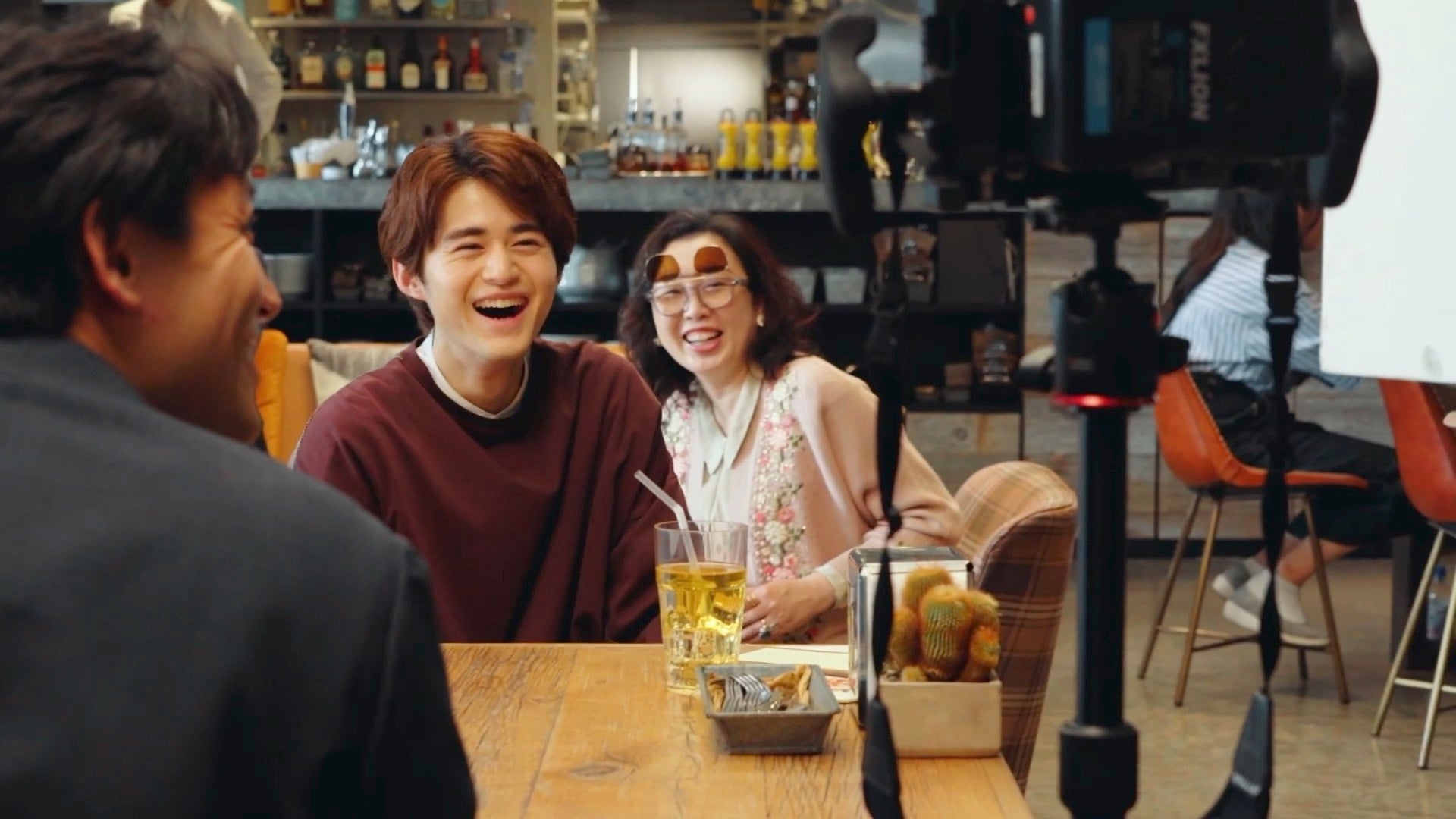 メイキングカット