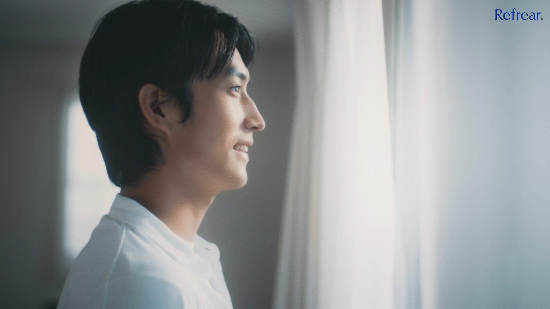 俳優・杉野遥亮がコンタクトレンズブランド「Refrear（リフレア）」の