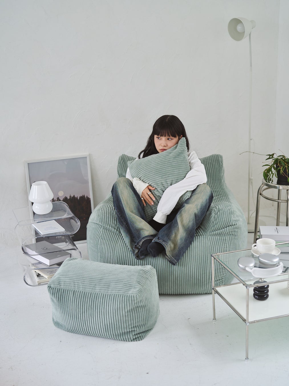 【ichi様】LOOSY HUGME 1人掛けビーズソファ オットマン付き 1時間で100台完売!SNSで話題のソファブランド『LOOSY』の1人