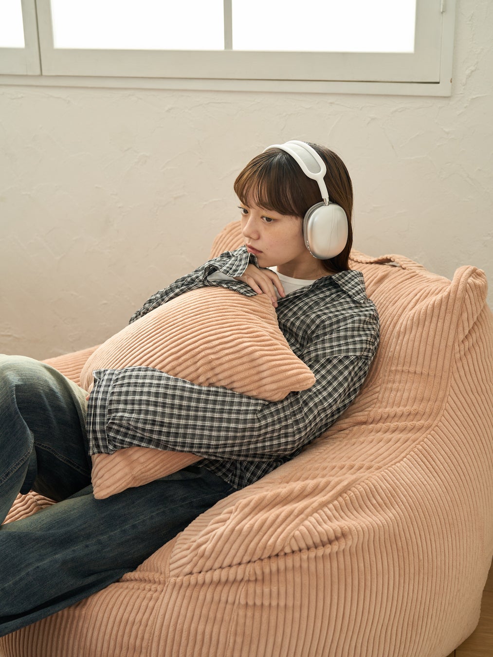 ルージー HUGME LOOSY 1人がけソファ 1時間で100台完売!SNSで話題のソファブランド『LOOSY』の1人