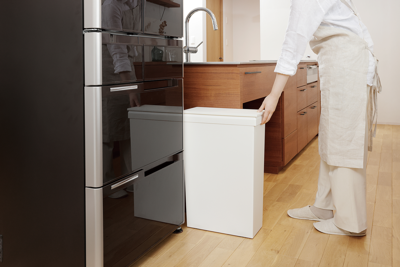 ゴミ箱 40L SOLOW 袋の交換がなダストボックスワイド 同色2個セット （ ソロウ ごみ箱 40リットル ふた付き ワイド 袋交換 簡単 分別 同色 2個セット ） リス SOLOW 袋の交換が楽なダストボックス ワイド 40L (ゴミ箱(ごみ箱