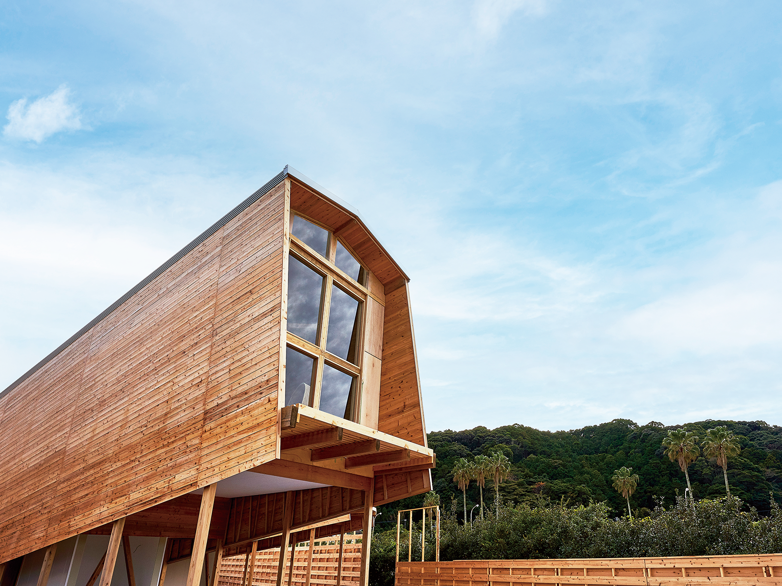 くじらの町×グランピング」世界で唯一のコンセプトグランピング