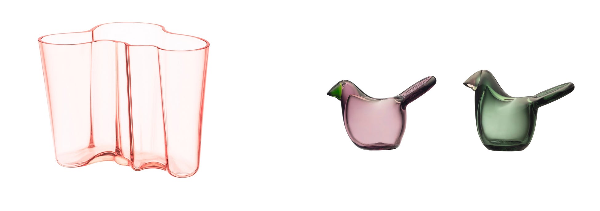 アルヴァ・アアルト コレクション ベース 160mm サーモンピンク(左) バード バイ トイッカ シエッポ  カルーナ(中) パイングリーン(右)