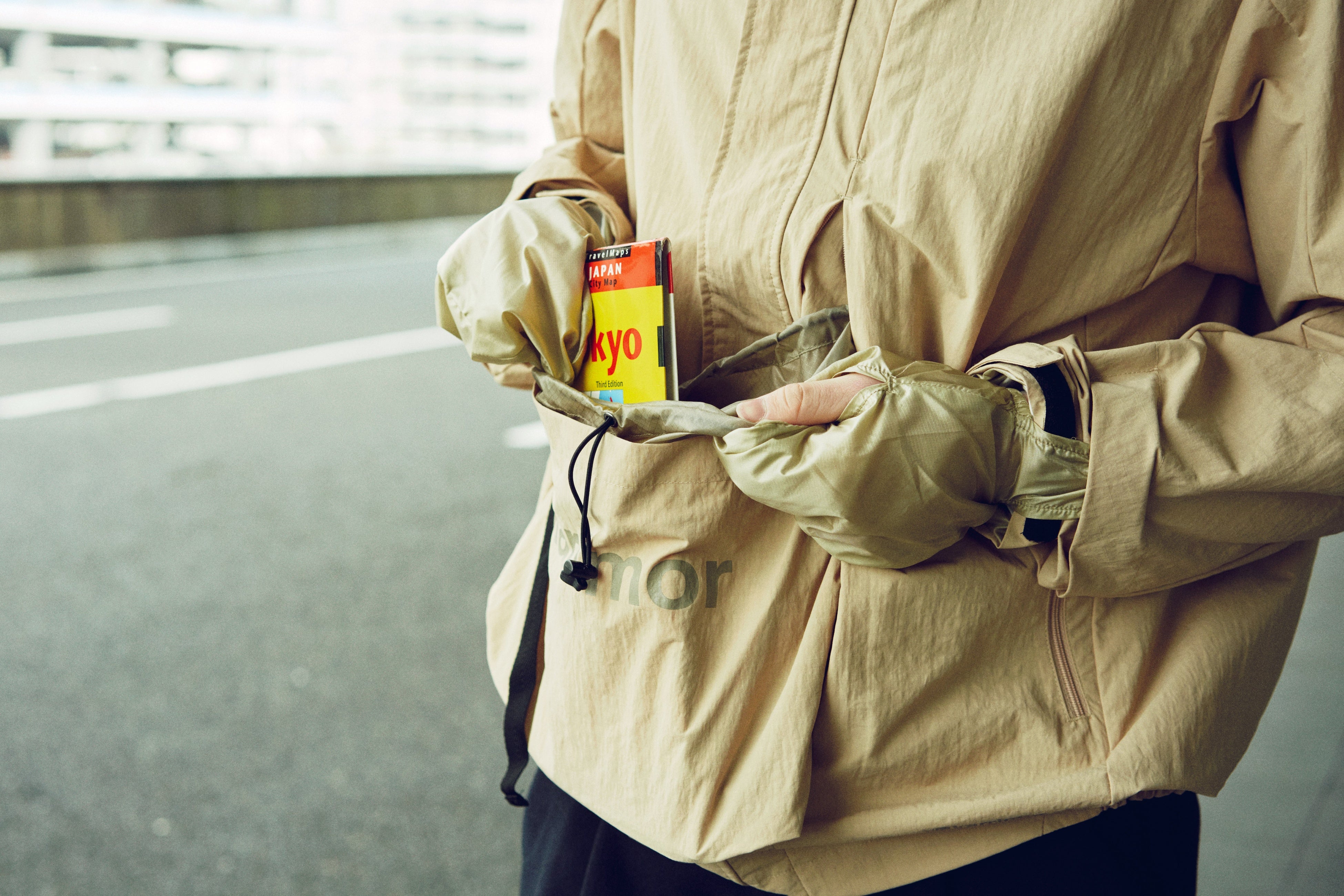 収納式ミトン付き