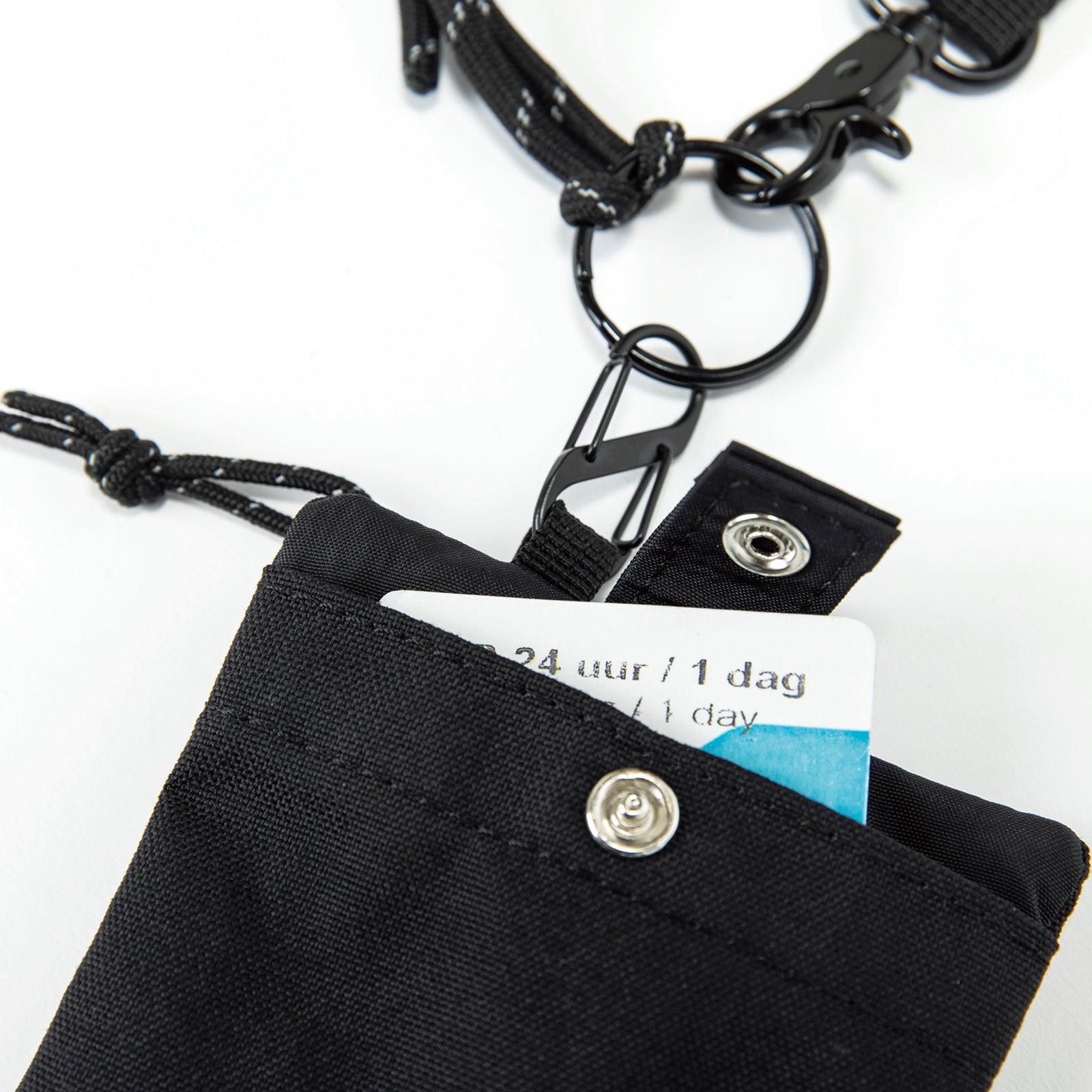 背面カードホルダー