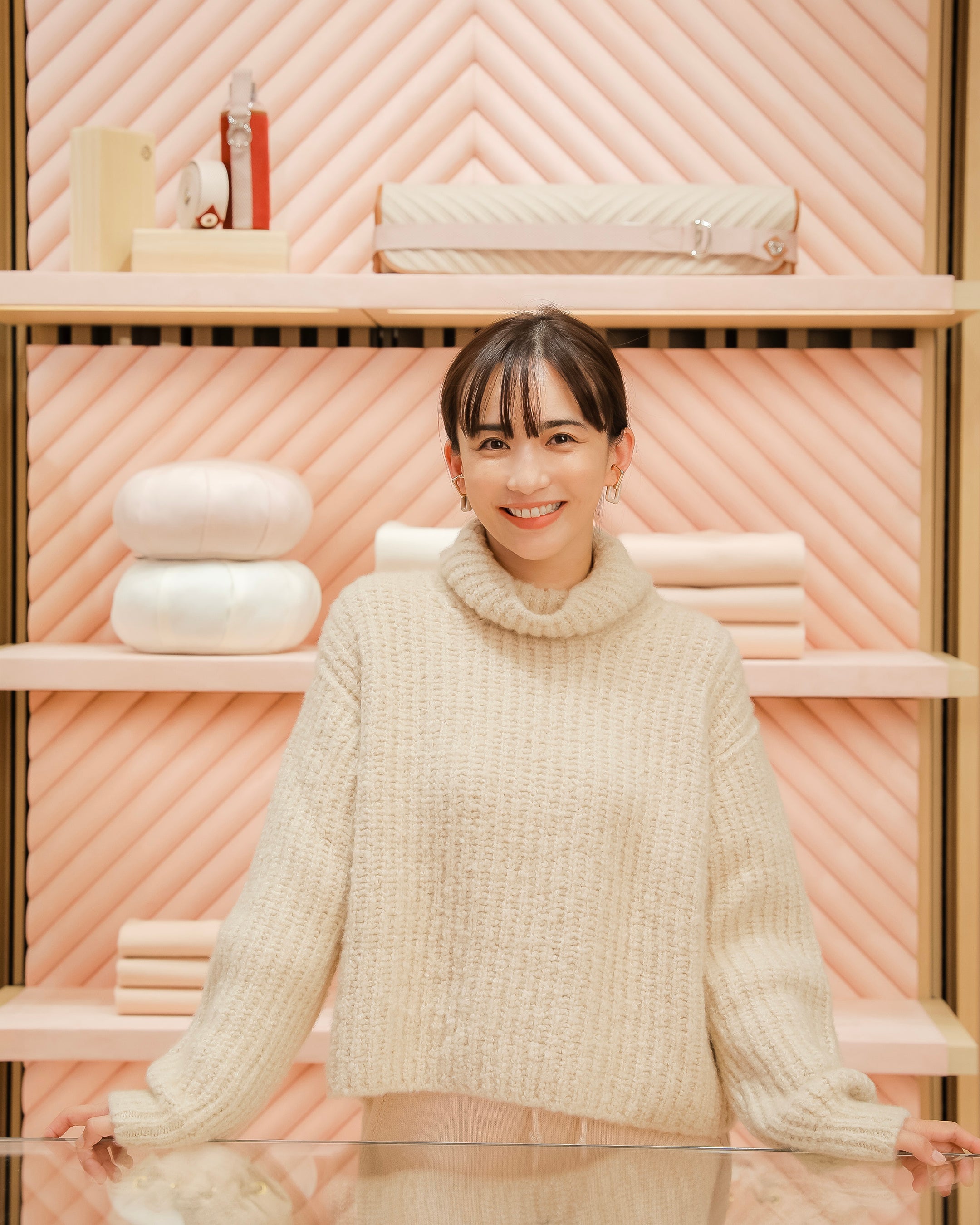 優木まおみ (タレント・身体美容家)