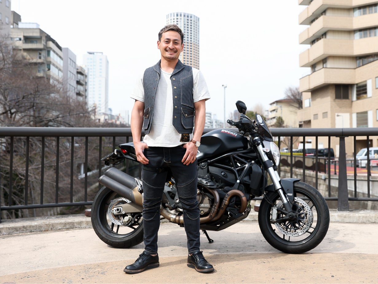 バイカー ライダースファッションブランド Dark G271 と共同開発した水冷機構を搭載するバイカーベストのクラウドファンディングを実施 株式会社experience Creativeのプレスリリース バイカー ライダースファッションブランド Dark G271 と共同開発した水冷機構を搭載するバイカーベストのクラウドファンディングを実施 株式会社experience Creativeのプレスリリース