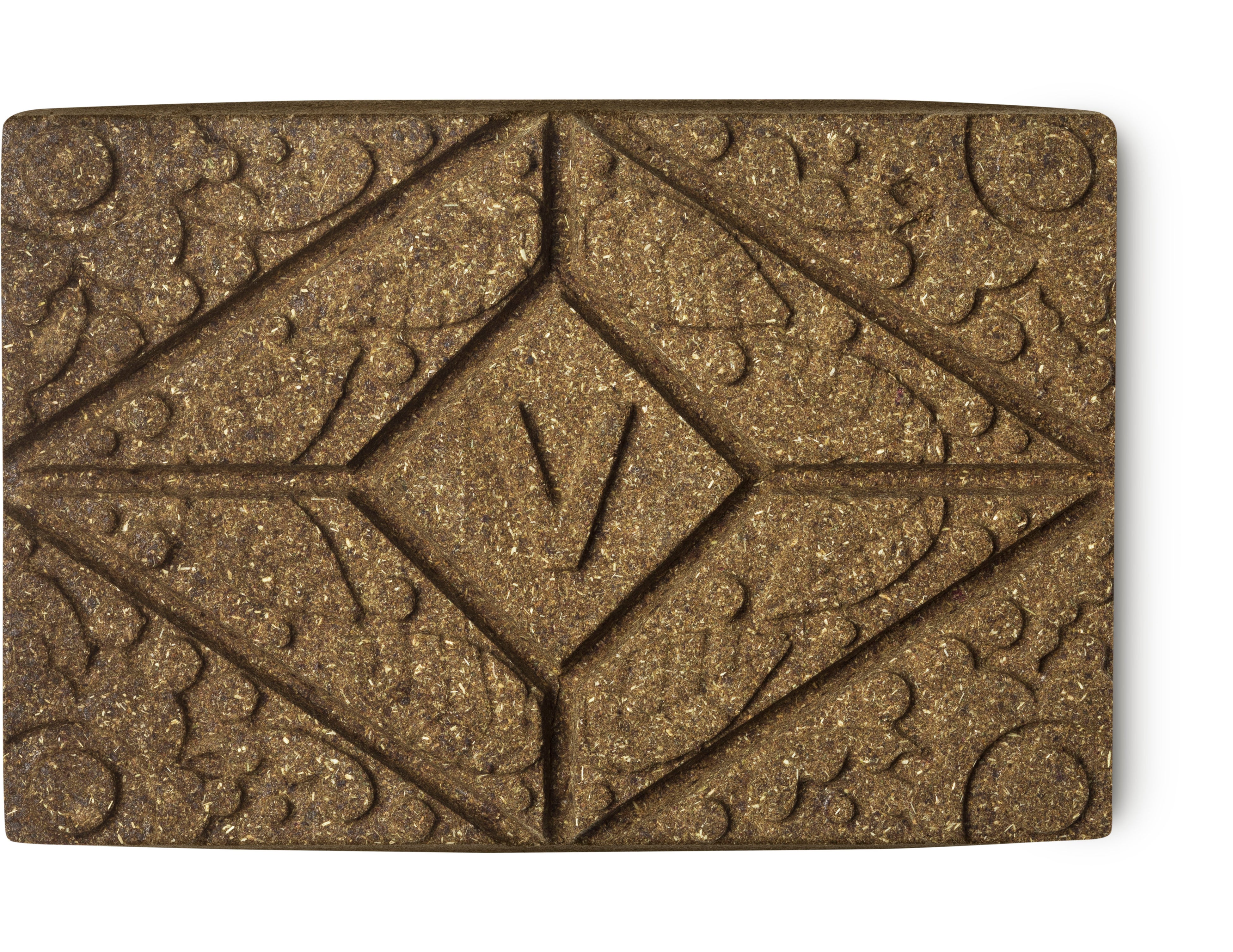 ブロック型になり使いやすくなったヘアマニキュア