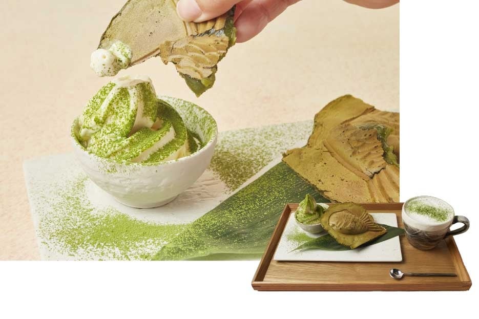 セットドリンク付き。  グランドメニューの茶・珈琲からお選びいただけます。 足湯セット料金　1,980円（税込）