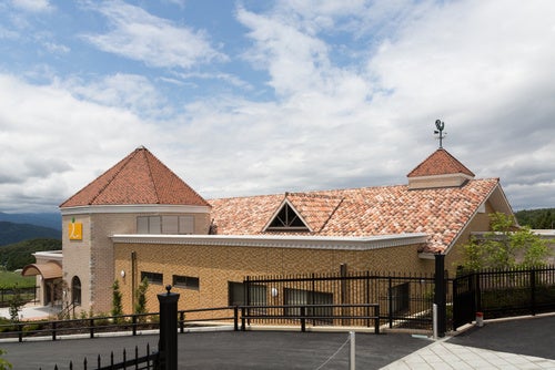 サンサンワイナリー