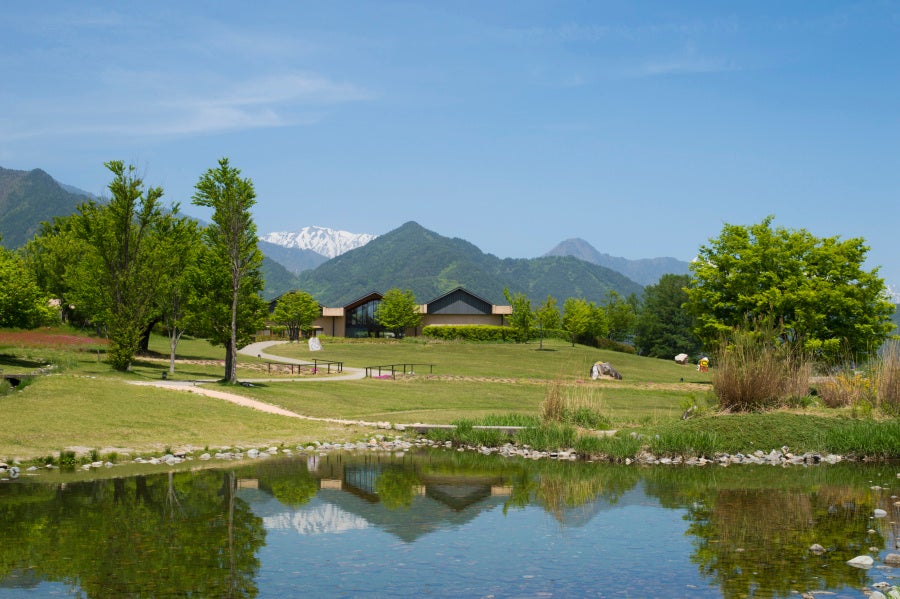 安曇野ちひろ美術館×ANA ホリデイ・インリゾート信濃大町くろよん　宿泊プラン