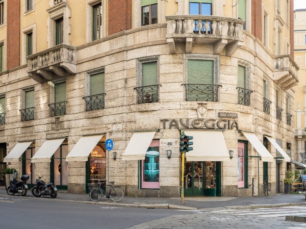 Louis Poulsen × Taveggia_外観